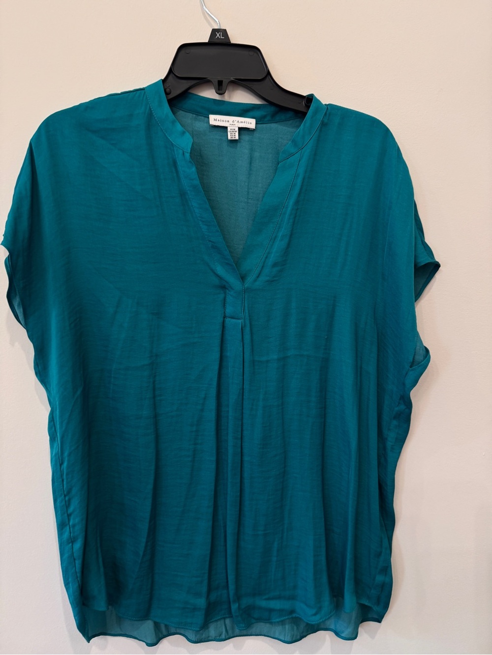 Madison & Berkeley Teal Split-Neck Blouse